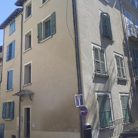 Ferienwohnung Charmant Petit Studio Au Coeur De Figeac Exterior foto